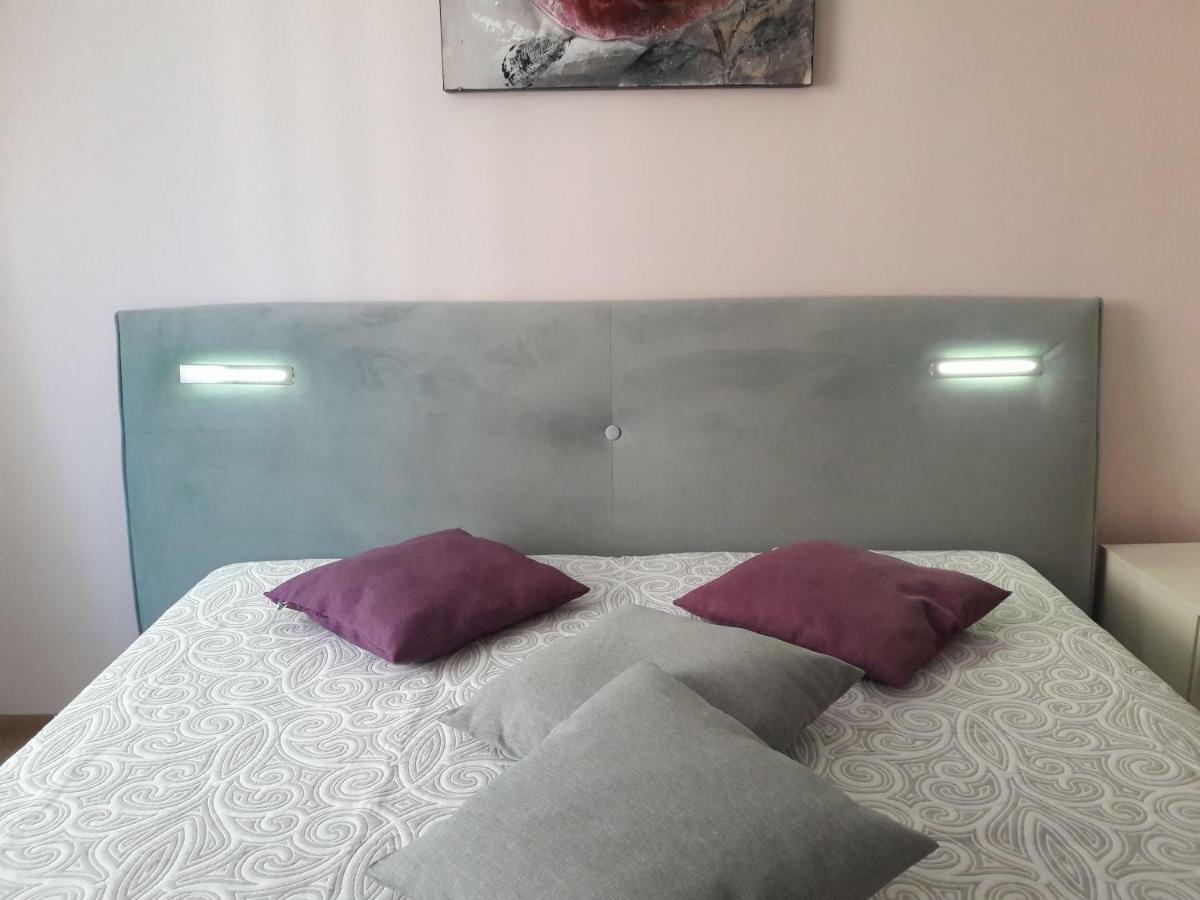 Apartment Deni Burgas ภายนอก รูปภาพ